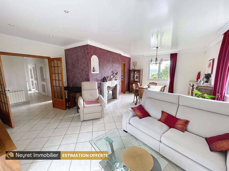 Maison - 155 m² - 4 pièces