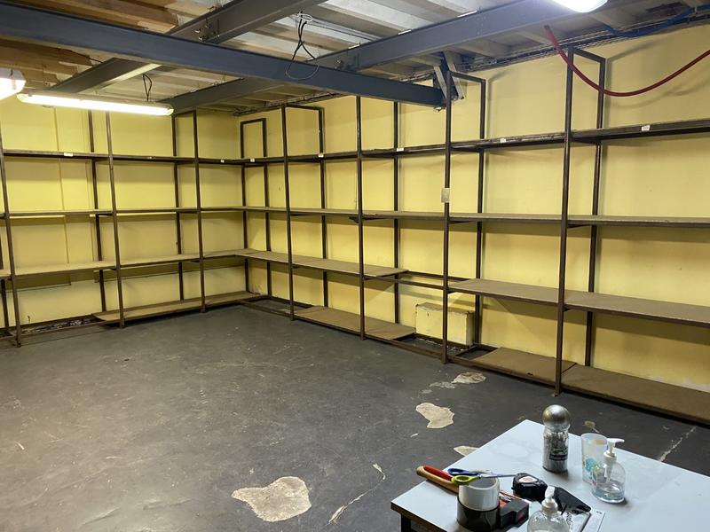 Local d'activités - 360 m² - 4 pièces