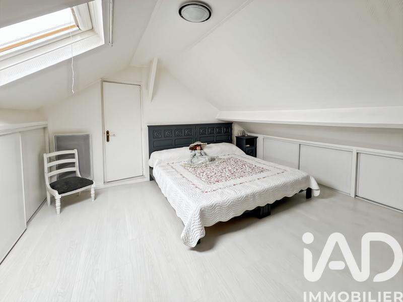 Maison - 180 m² - 7 pièces