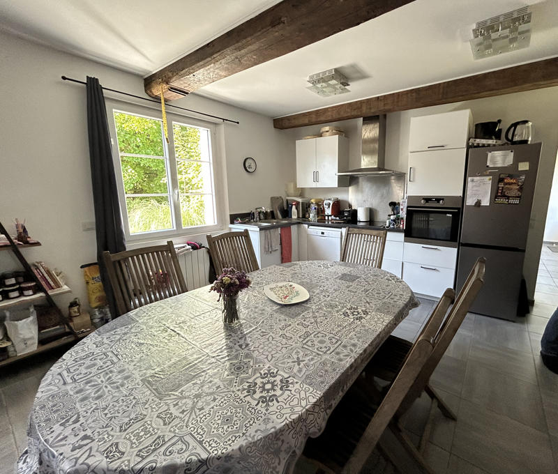 Maison - 165 m² - 8 pièces