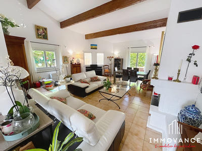 Villa - 160 m² - 6 pièces