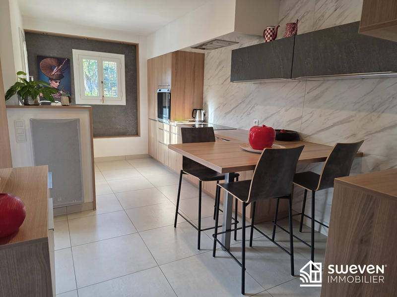 Villa - 145 m² - 5 pièces