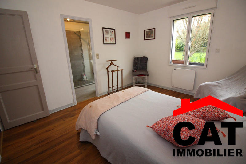 Maison - 191 m² - 8 pièces