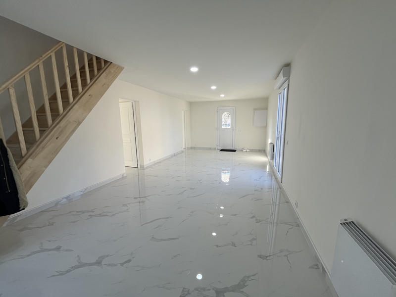 Maison - 140 m² - 6 pièces