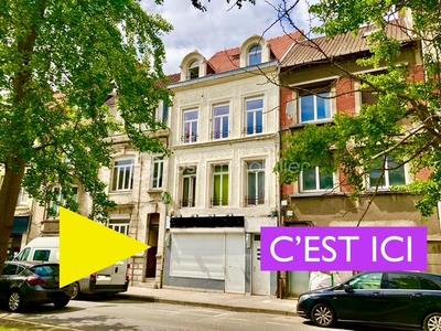 Bureau - 60 m² - 2 pièces