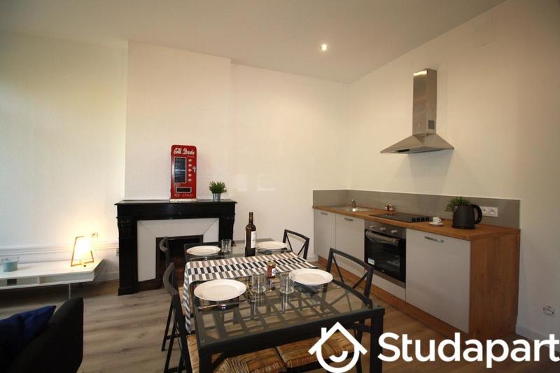 Chambre - 14 m² - 1 pièce