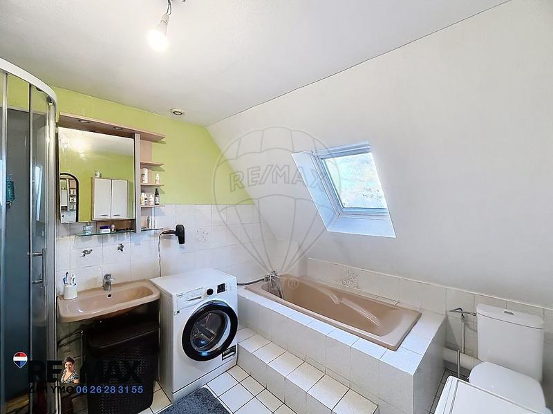 Maison - 106 m² - 5 pièces