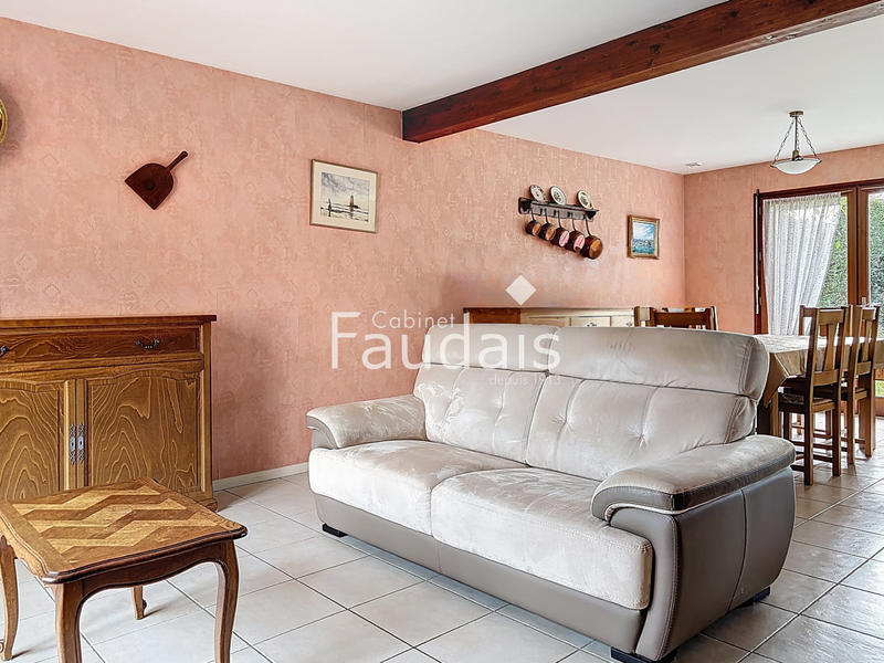 Maison - 95 m² - 5 pièces