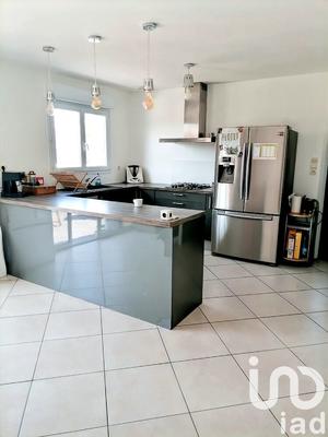 Maison - 94 m² - 4 pièces