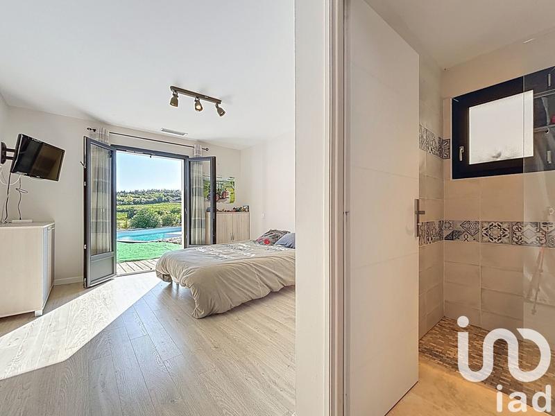 Maison - 322 m² - 14 pièces