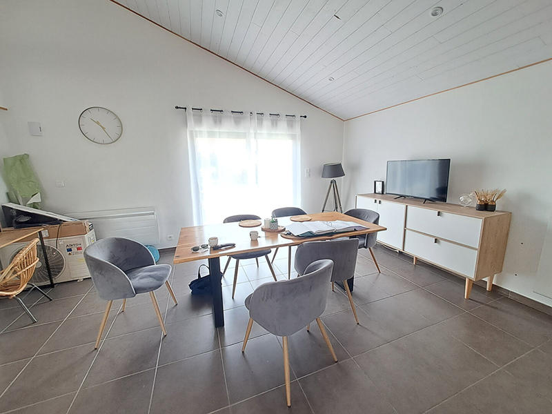 Maison - 136 m² - 5 pièces