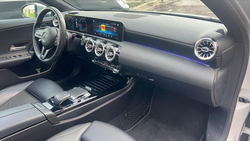 Mercedes Classe a IV 180 d 116 7g-Dct Progressive Line - Automatique Toit ouvrant