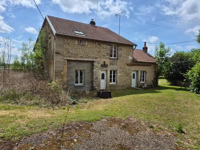 Maison de village - 230 m² - 5 pièces