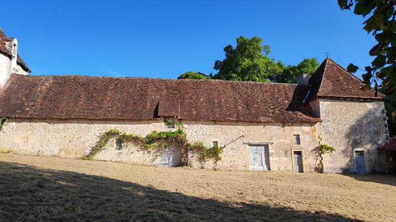 Château - 700 m² - 14 pièces