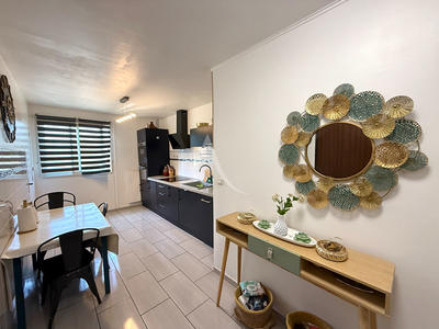 Appartement - 76 m² - 4 pièces