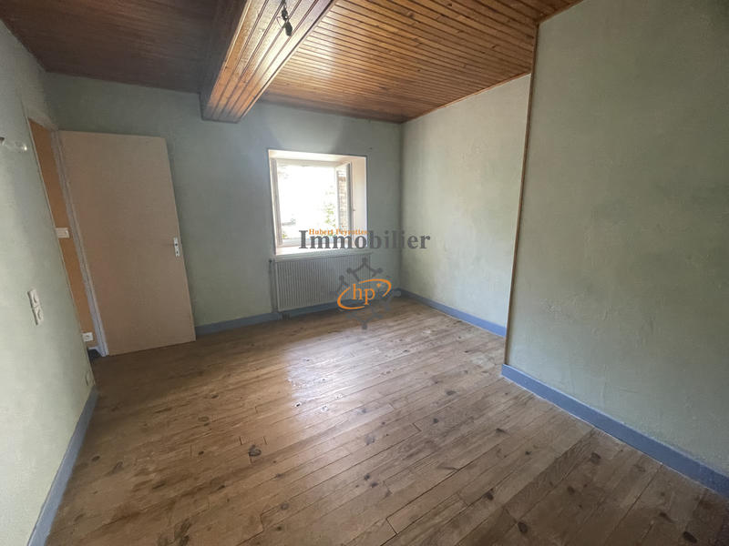 Maison - 94 m² - 5 pièces