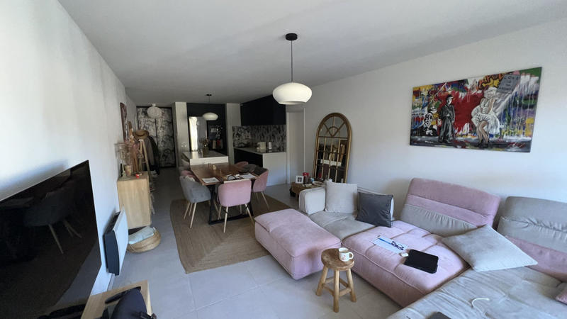 Appartement - 90 m² - 4 pièces