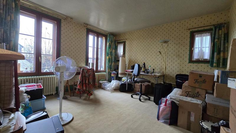 Maison - 202 m² - 6 pièces