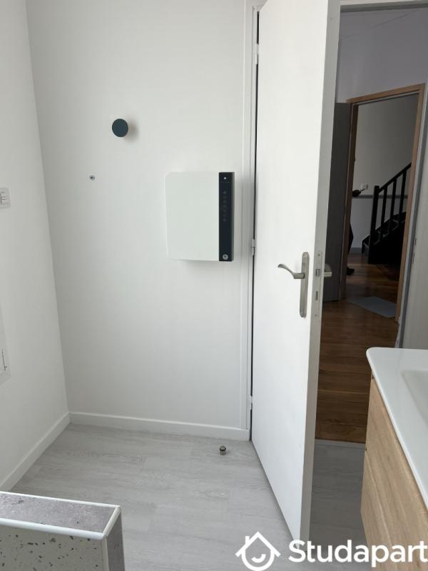 Chambre - 15 m² - 1 pièce