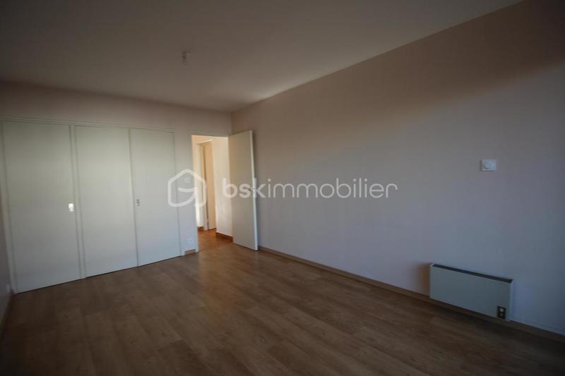 Appartement - 93 m² - 4 pièces
