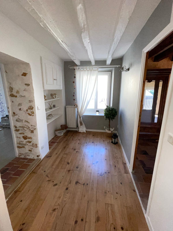 Maison - 224 m² - 7 pièces