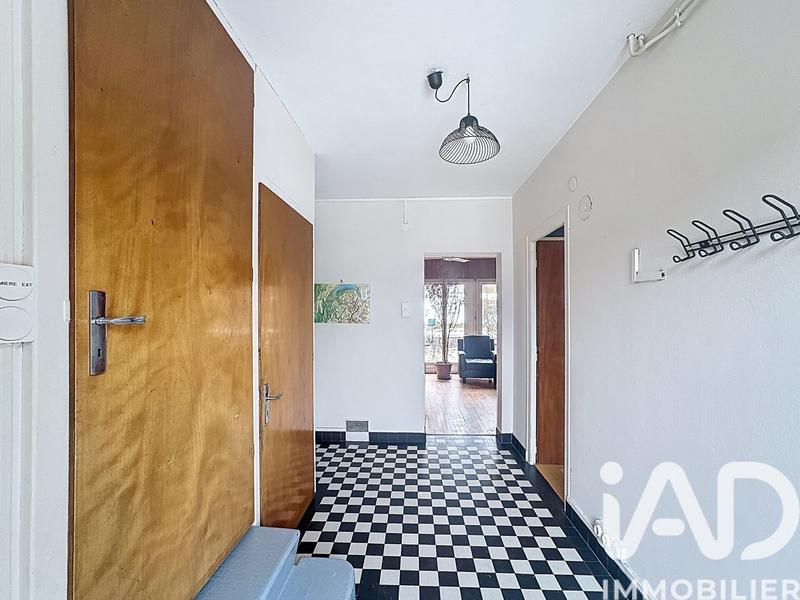 Maison - 163 m² - 9 pièces