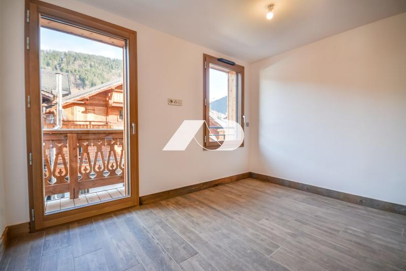 Appartement - 151 m² - 6 pièces