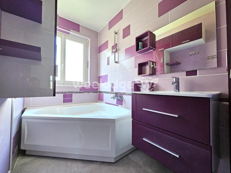 Appartement - 67 m² - 4 pièces