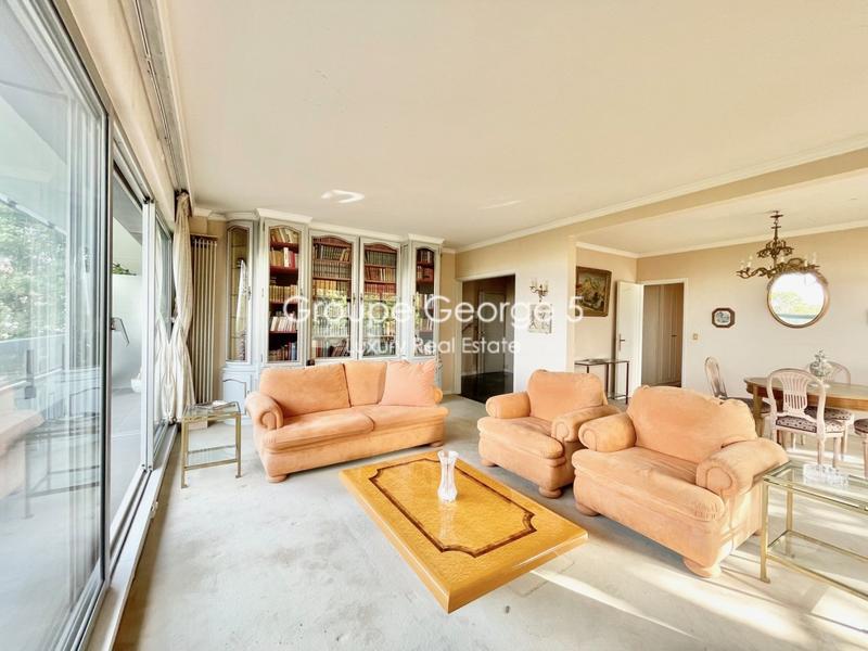 Appartement - 91 m² - 4 pièces