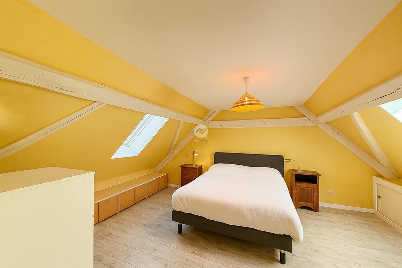 Appartement - 86 m² - 5 pièces