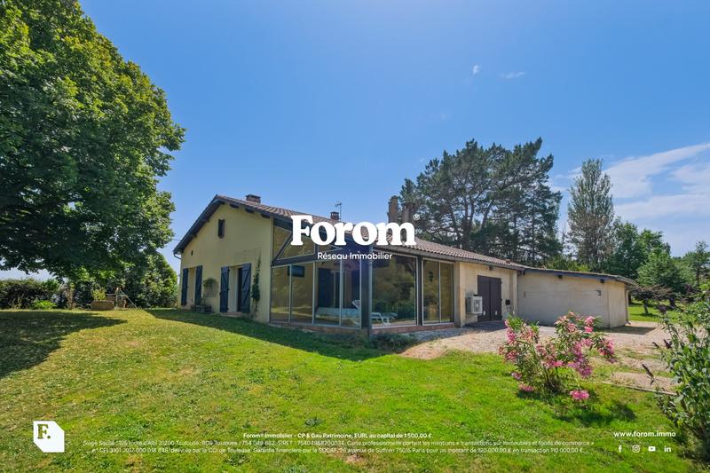 Maison ancienne - 195 m² - 8 pièces