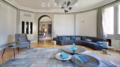Appartement - 275 m² - 7 pièces