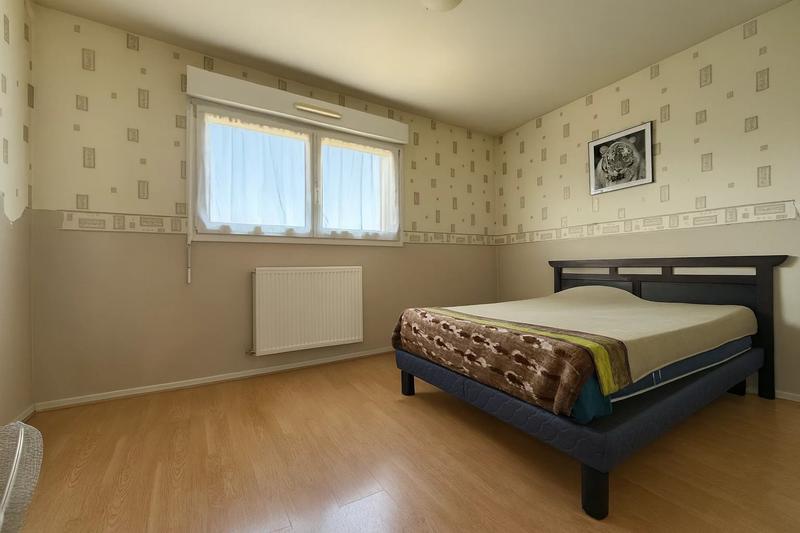 Appartement - 101 m² - 4 pièces