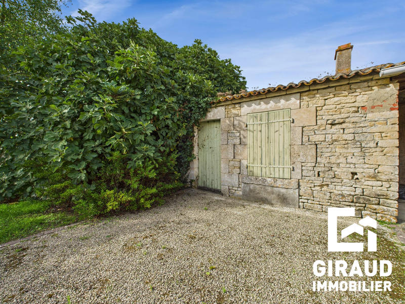 Maison ancienne - 163 m² - 7 pièces