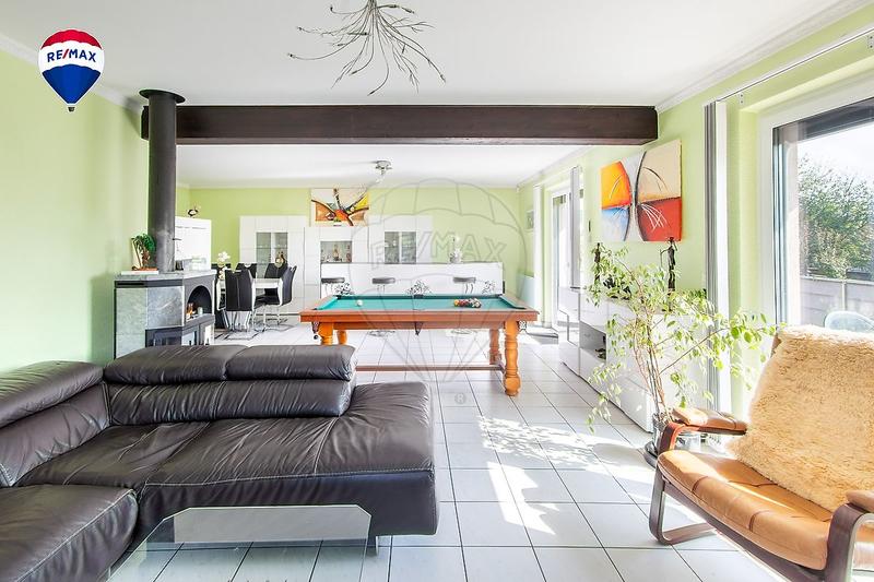 Maison - 143 m² - 6 pièces