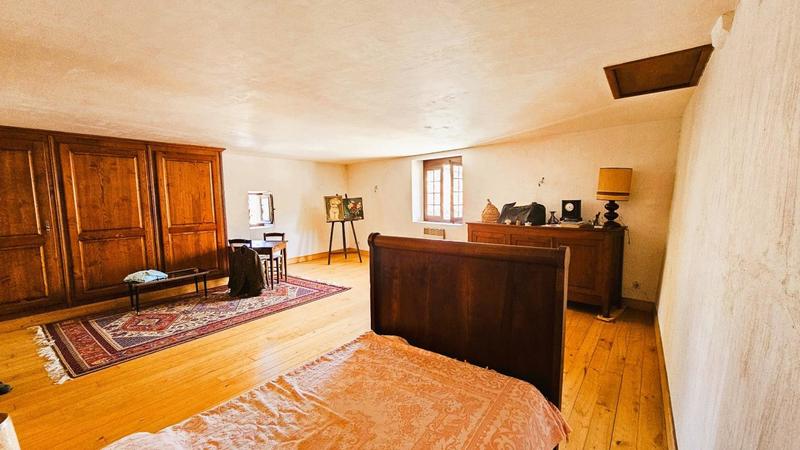 Maison de village - 184 m² - 4 pièces