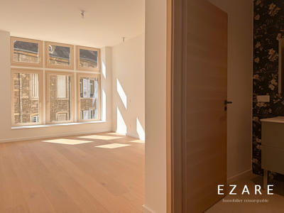 Appartement - 158 m² - 6 pièces