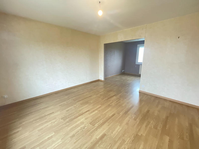 Maison - 88 m² - 4 pièces