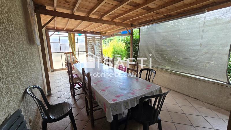 Maison - 150 m² - 8 pièces