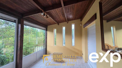 Maison - 179 m² - 8 pièces