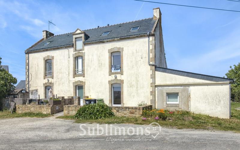 Maison - 137 m² - 8 pièces