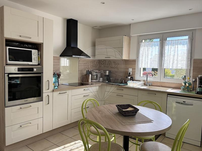 Maison - 126 m² - 5 pièces