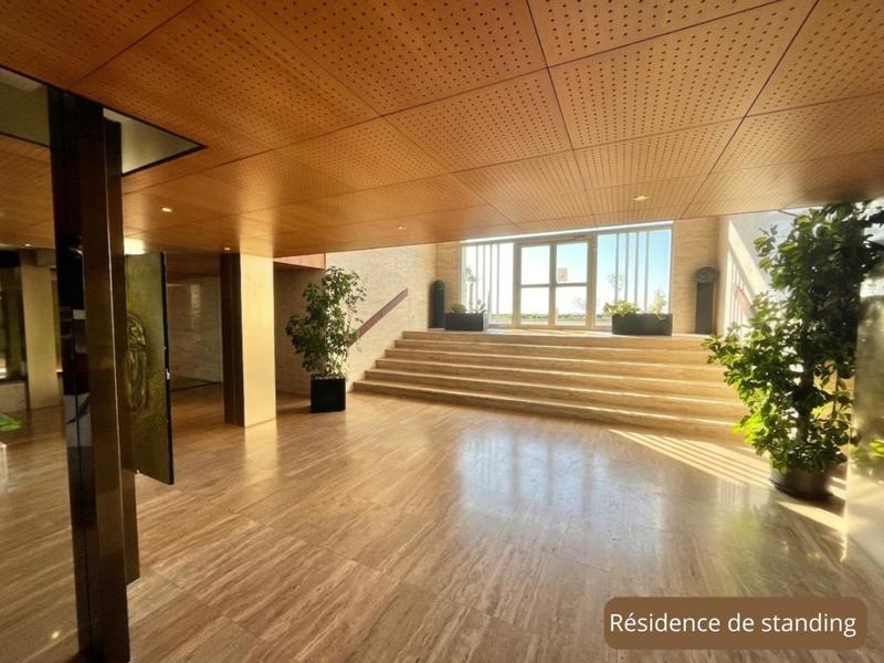 Appartement - 87 m² - 4 pièces