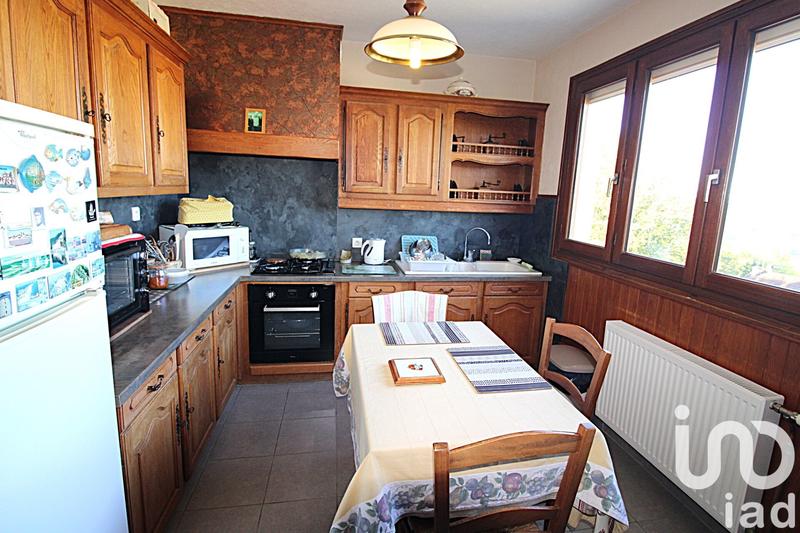 Maison - 126 m² - 8 pièces