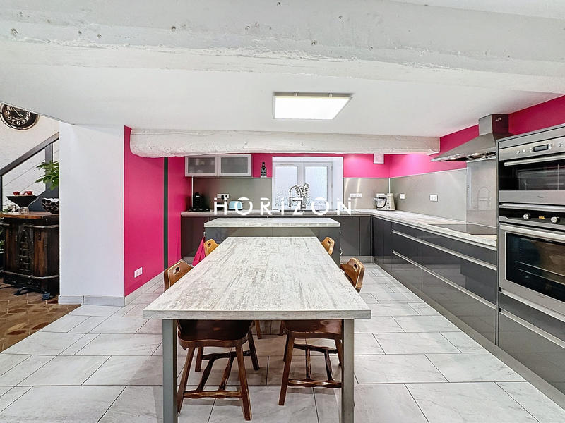 Ferme - 180 m² - 6 pièces