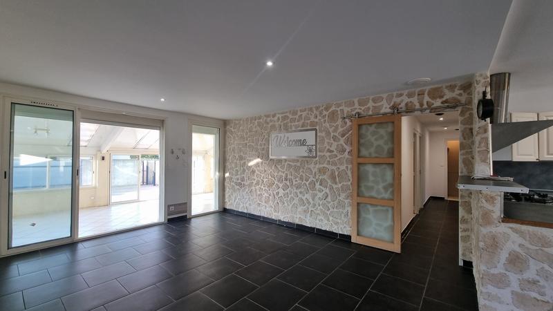 Maison - 158 m² - 5 pièces