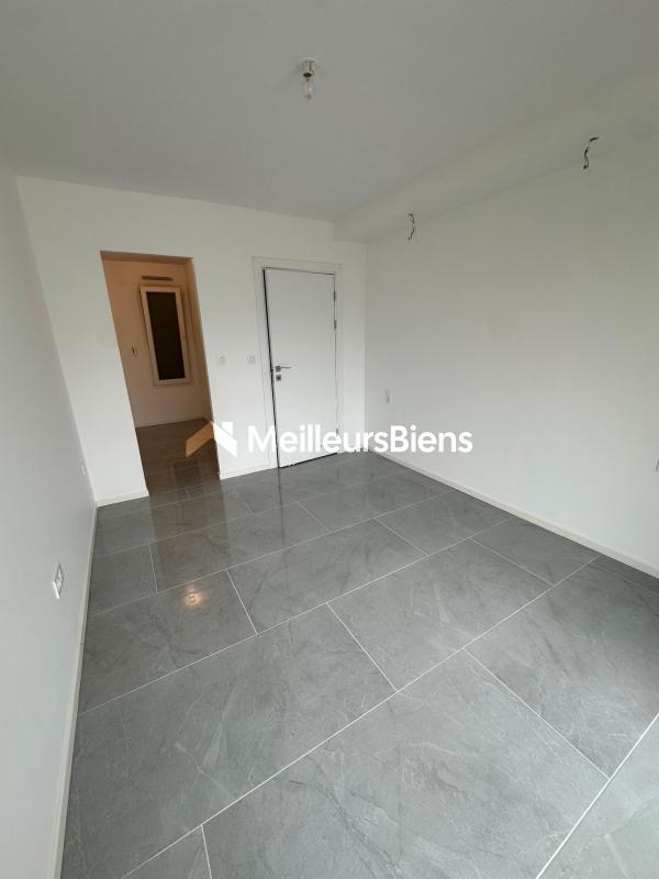 Maison - 142 m² - 6 pièces