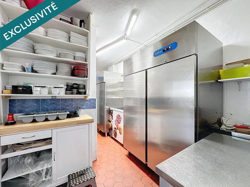 Local commercial - 160 m² - 2 pièces