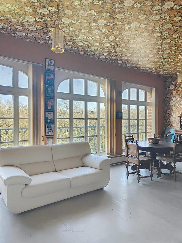 Maison - 460 m² - 20 pièces