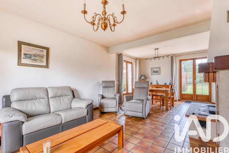 Maison - 142 m² - 7 pièces